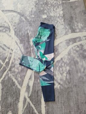 Reebok Navy and Teal Patterned Women's Athletic Leggings Size L